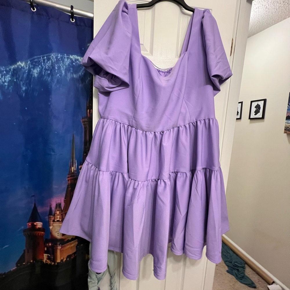 Chelsea Reece Plus Size Princess Puff Dress Size 28